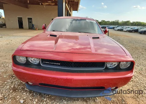 2012 Dodge Challenger Sxt from USA, damaged, VIN 2C3CDYAG1CH131129